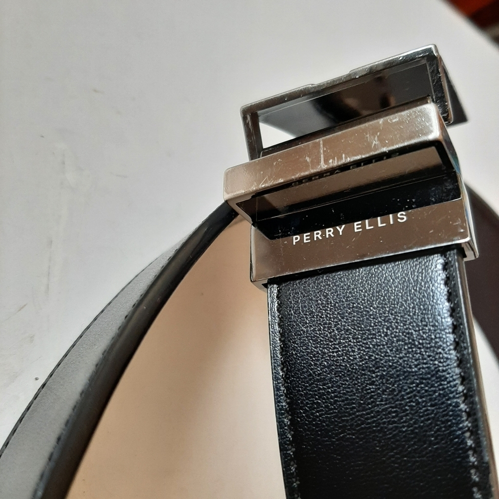 Perry Ellis Belt - Picture 5 of 5